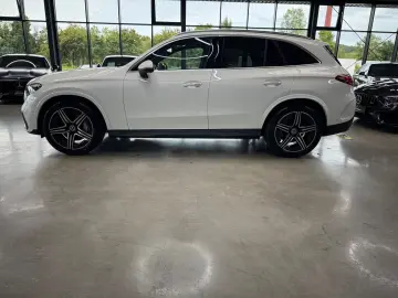 GLC 300 4M AMG-LINE Keyless 360Gr. Pano. AHK Hea