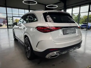 GLC 300 4M AMG-LINE Keyless 360Gr. Pano. AHK Hea