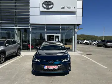 Toyota Corolla Sedan Hybrid 1.8 Business