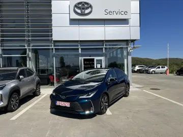 Toyota Corolla Sedan Hybrid 1.8 Business