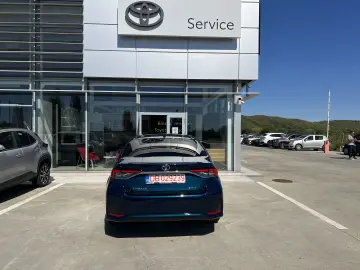 Toyota Corolla Sedan Hybrid 1.8 Business