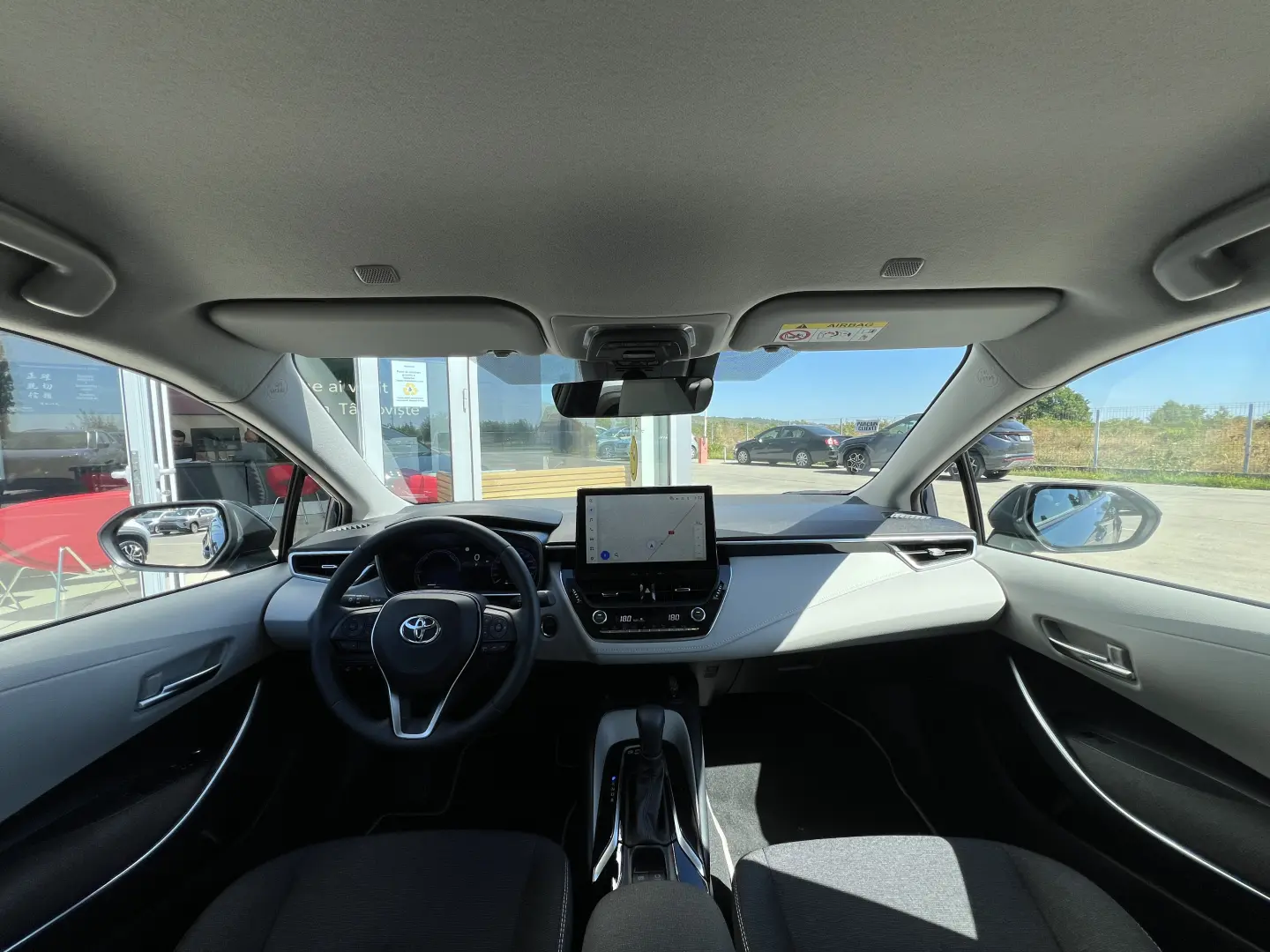 Toyota Corolla Sedan Hybrid 1.8 Business