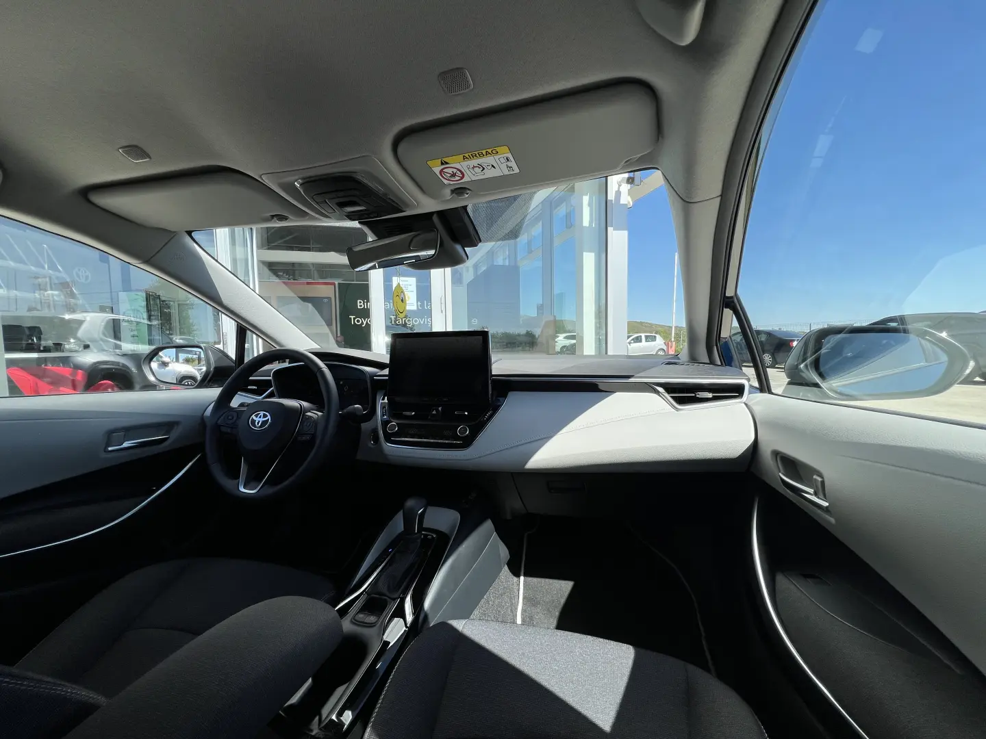 Toyota Corolla Sedan Hybrid 1.8 Business