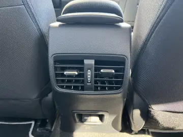 Toyota Corolla Sedan Hybrid 1.8 Business