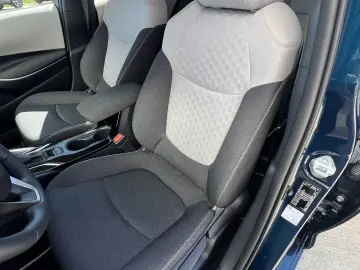 Toyota Corolla Sedan Hybrid 1.8 Business