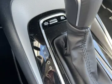 Toyota Corolla Sedan Hybrid 1.8 Business