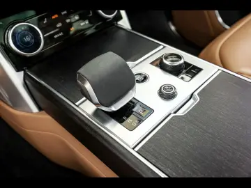 Range Rover HSE P510e PHEV AWD SWB°AHK°HUD°PANO