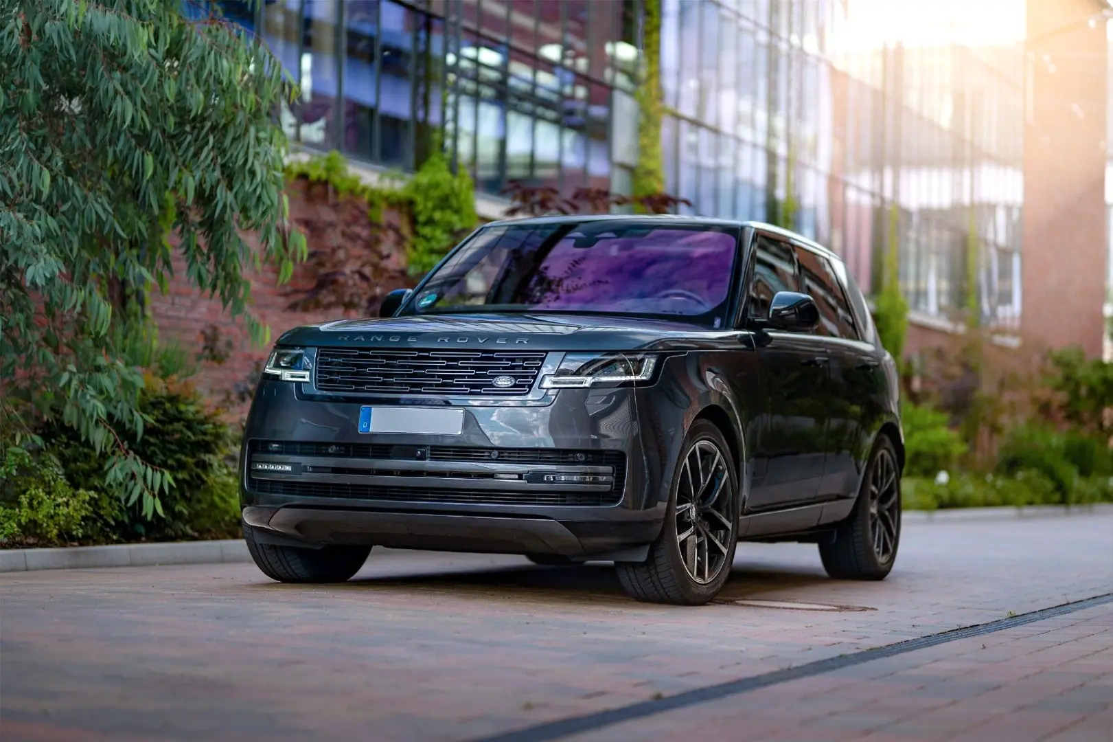 Range Rover Autobiography