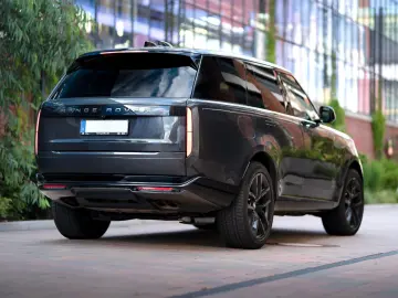 Range Rover Autobiography