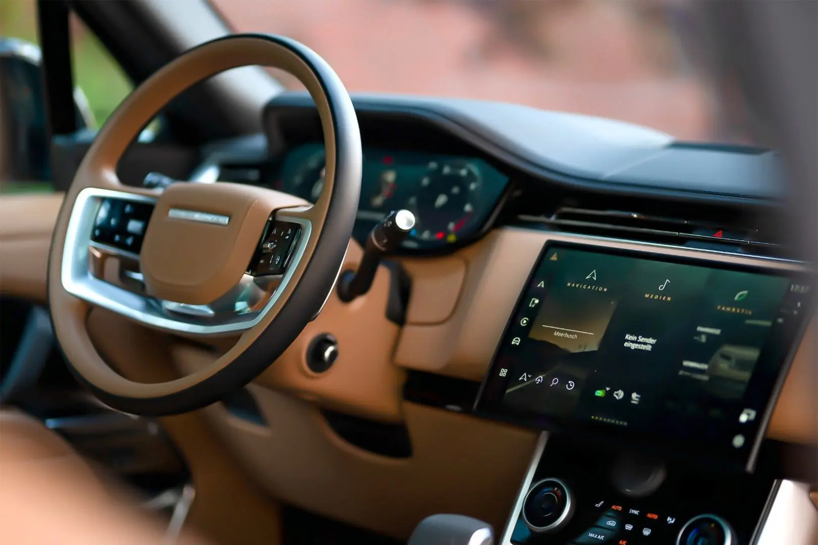 Range Rover Autobiography