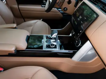 Range Rover Autobiography