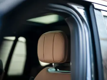 Range Rover Autobiography