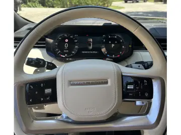 Range Rover Range Rover SWB P530 Autobiography A