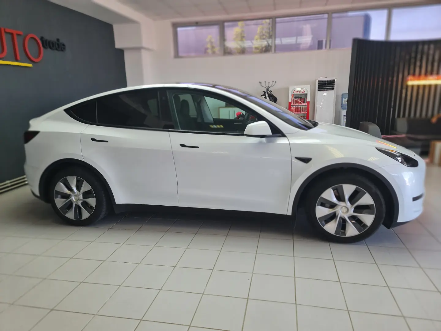 Tesla Model Y Rear drive