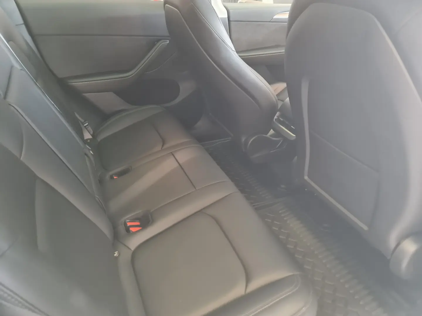 Tesla Model Y Rear drive