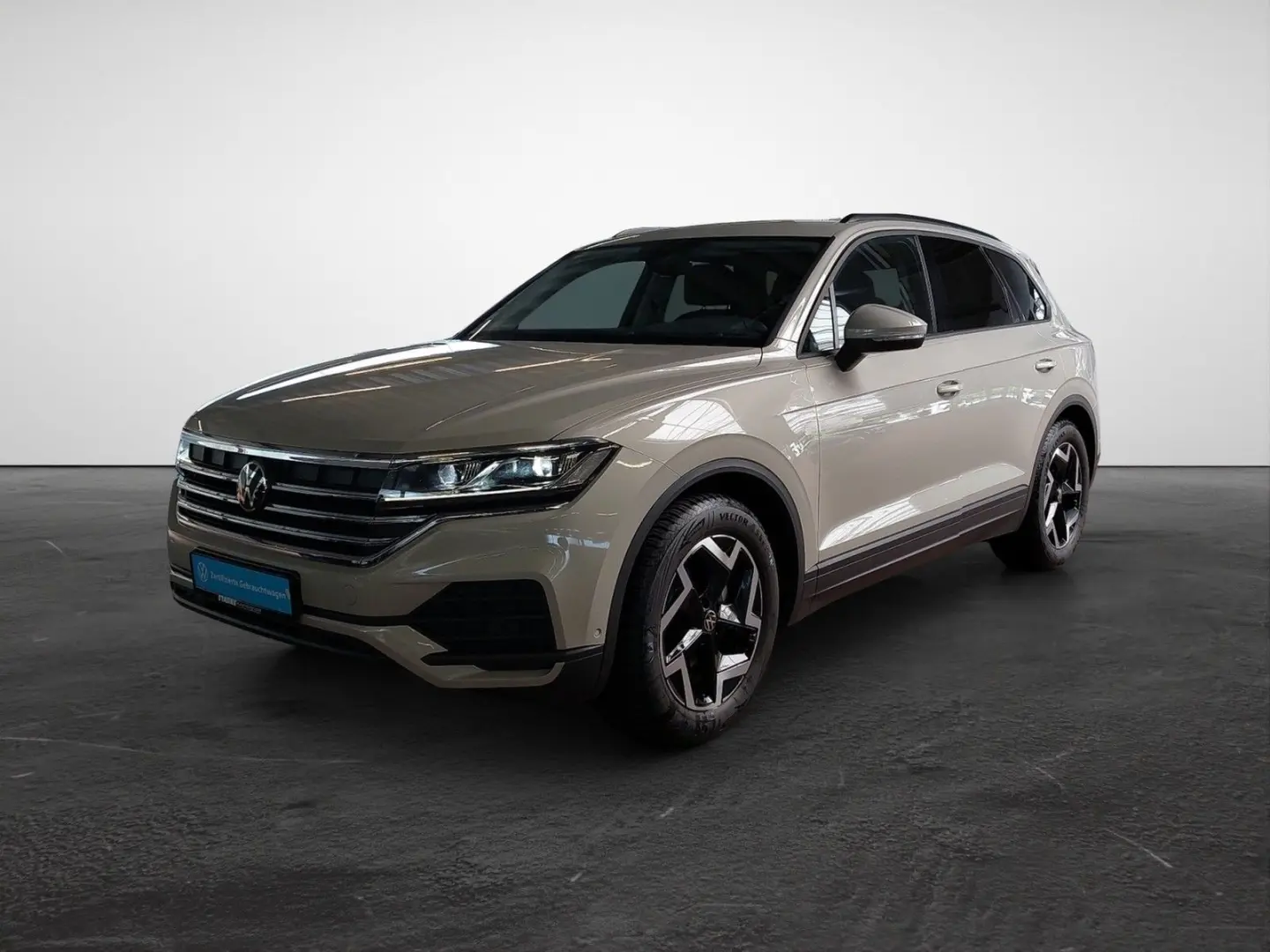 Touareg 3.0 TDI 4M  AHK Navi LED Leder Kamera PD