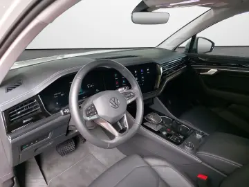 Touareg 3.0 TDI 4M  AHK Navi LED Leder Kamera PD