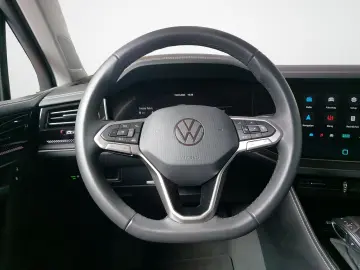 Touareg 3.0 TDI 4M  AHK Navi LED Leder Kamera PD