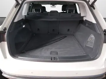 Touareg 3.0 TDI 4M  AHK Navi LED Leder Kamera PD