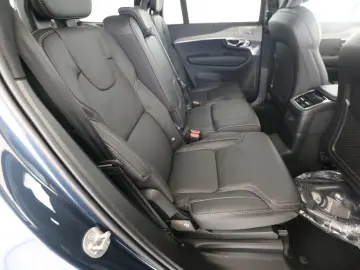 XC90 Ultra Dark Recharge Plug-In Hybrid AWD