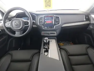 XC90 Ultra Dark Recharge Plug-In Hybrid AWD
