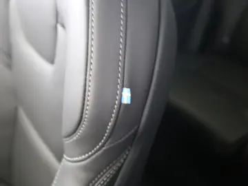 XC90 Ultra Dark Recharge Plug-In Hybrid AWD