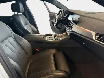 X6 xDrive40d M Sport+AHK+elek. Komfortsitze+ACC