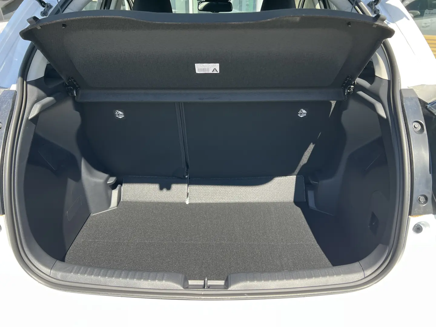 Toyota Yaris Hybrid 1.5 116 CP – 2025 – Automat CVT