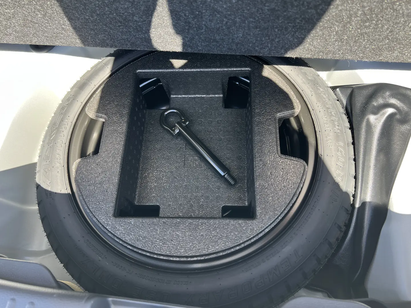 Toyota Yaris Hybrid 1.5 116 CP – 2025 – Automat CVT