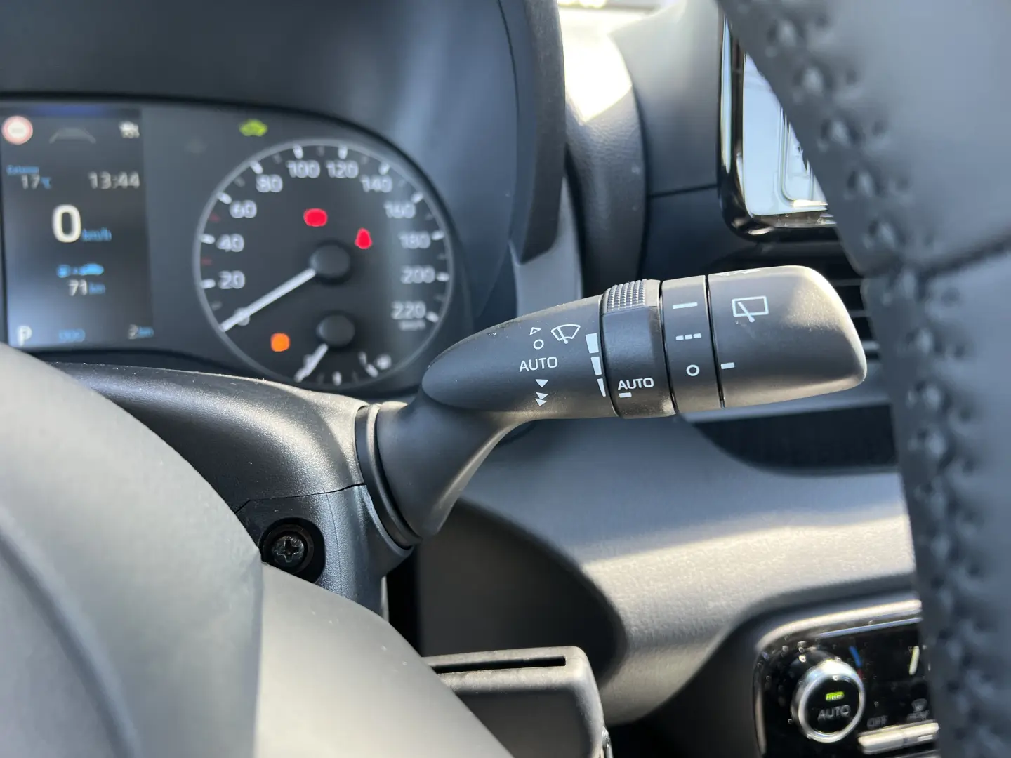 Toyota Yaris Hybrid 1.5 116 CP – 2025 – Automat CVT