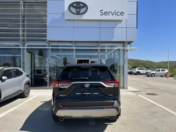 Toyota RAV4 2.5 Hybrid 222 CP E-CVT