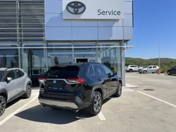 Toyota RAV4 2.5 Hybrid 222 CP E-CVT