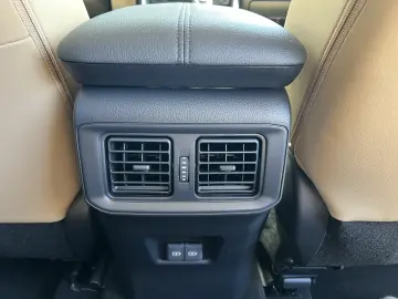 Toyota RAV4 2.5 Hybrid 222 CP E-CVT