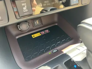Toyota RAV4 2.5 Hybrid 222 CP E-CVT