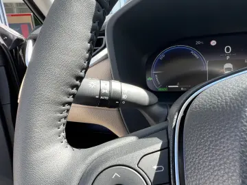 Toyota RAV4 2.5 Hybrid 222 CP E-CVT