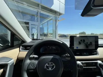 Toyota RAV4 2.5 Hybrid 222 CP E-CVT