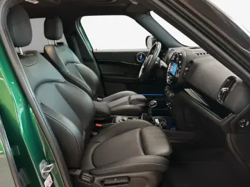 Cooper SE Countryman All4 Aut. Classic Trim LED