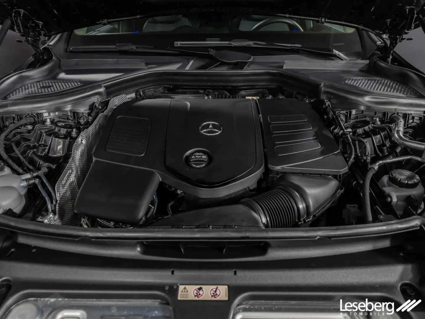 GLC 300 e 4M Avantgarde LED/Pano/360°/Memory/DAB