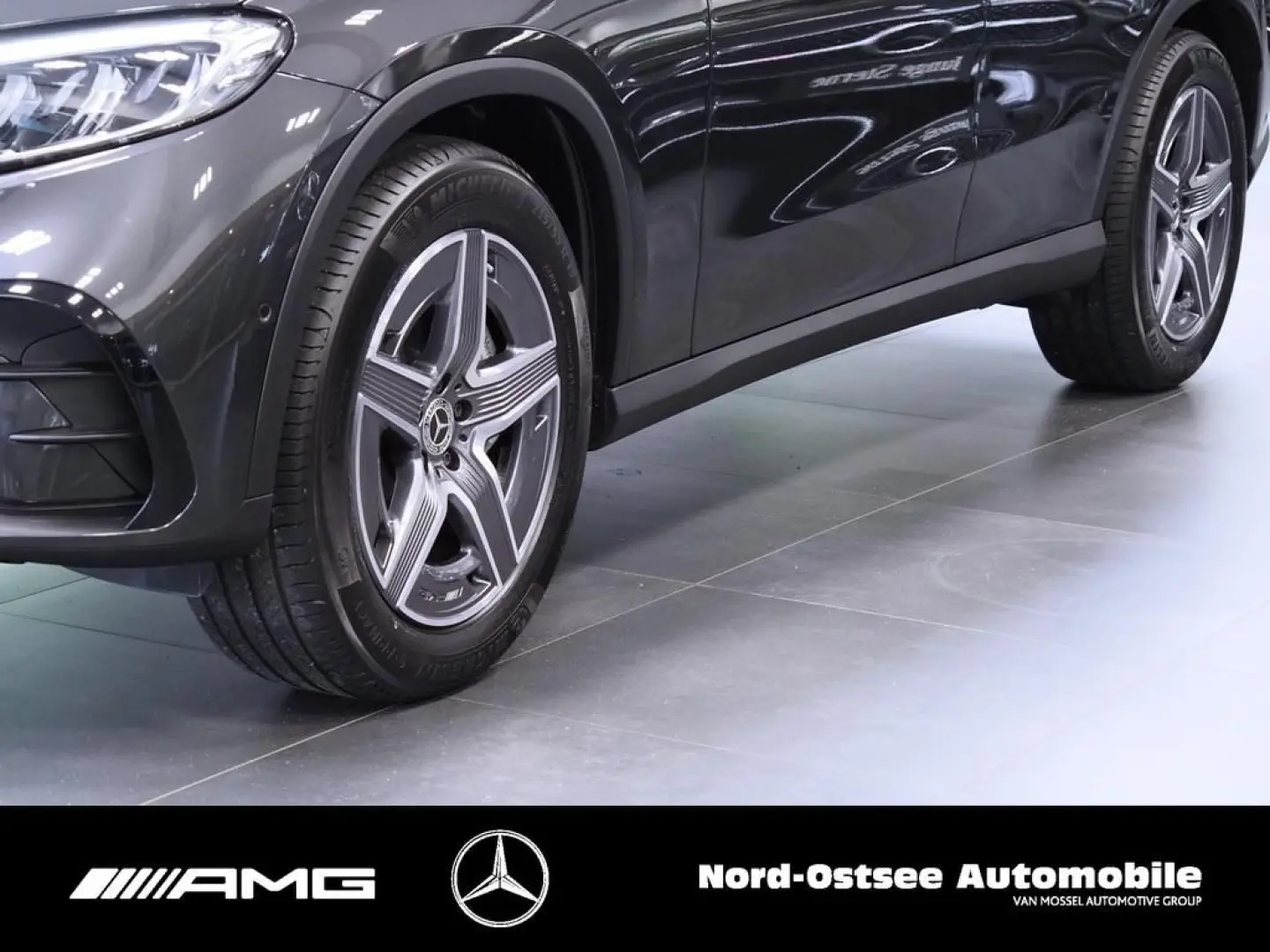 GLC 300 d 4M AMG KAMERA DISTRONIC KEYLESS LED