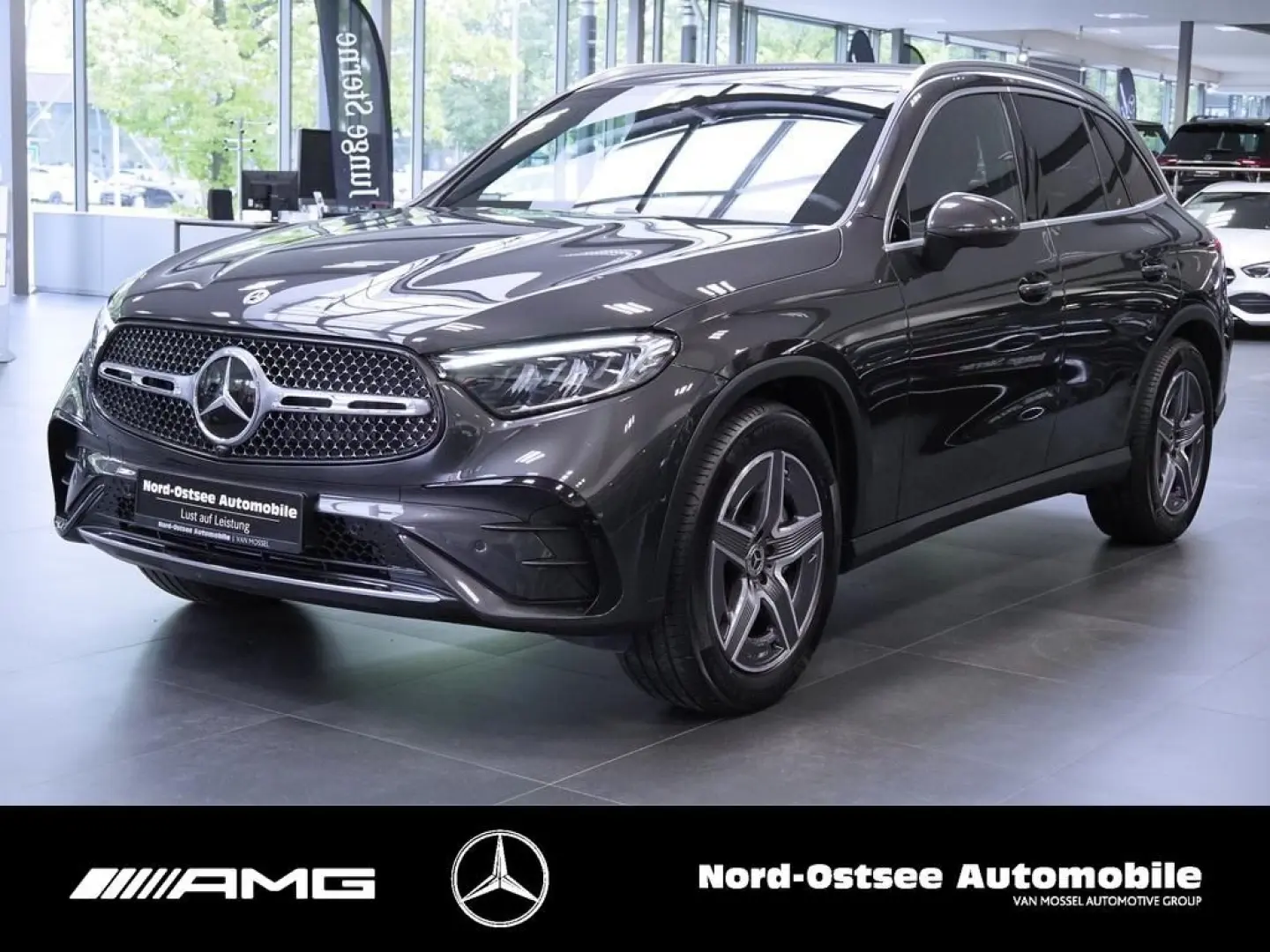 GLC 300 d 4M AMG KAMERA DISTRONIC KEYLESS LED