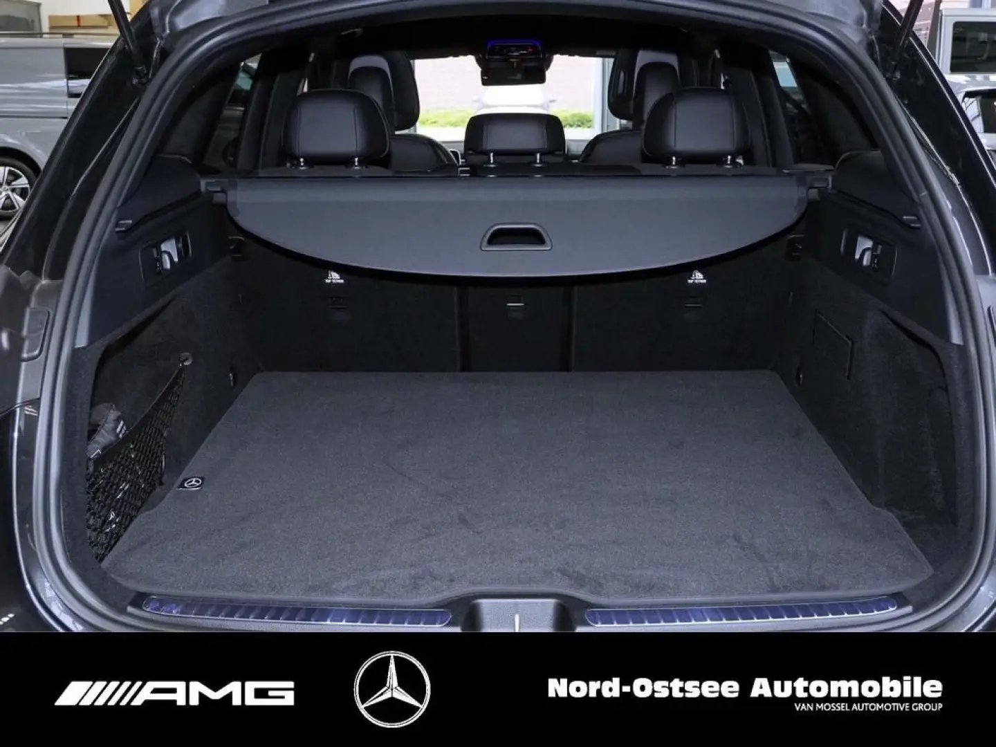 GLC 300 d 4M AMG KAMERA DISTRONIC KEYLESS LED