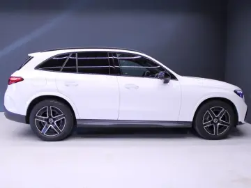 GLC 300 d 4MATIC AMG+Night+MBUX+Ambiente+CarPlay