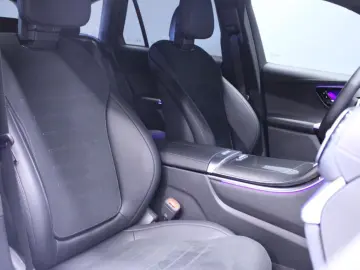 GLC 300 d 4MATIC AMG+Night+MBUX+Ambiente+CarPlay
