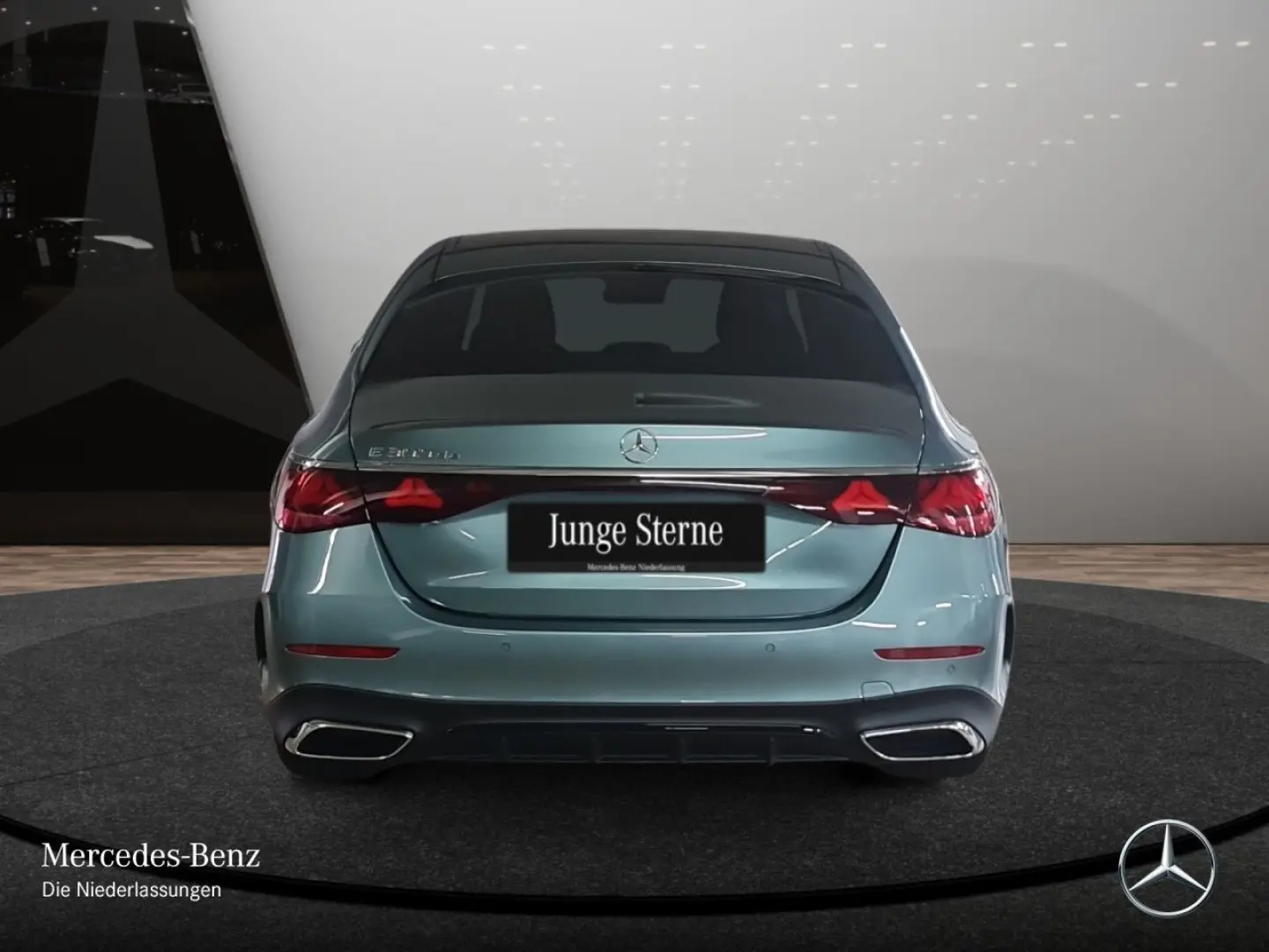 E 300 de AMG Prem./PANO/NIGHT/Bur4D/DIGI/DISTR/