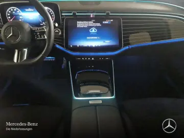 E 300 de AMG Prem./PANO/NIGHT/Bur4D/DIGI/DISTR/