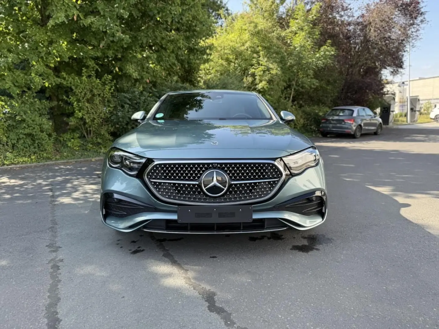 E 300e AMG+AIRMATIC+DIGITAL+FAHRASSIST+HUD+BURM