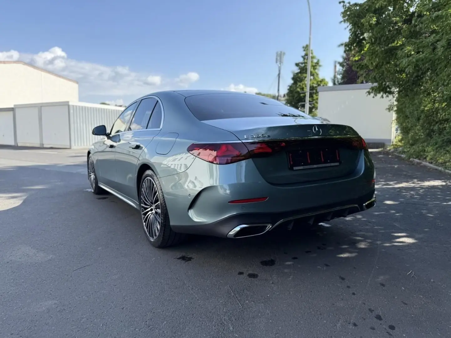 E 300e AMG+AIRMATIC+DIGITAL+FAHRASSIST+HUD+BURM