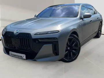 BMW 750 e xDrive M Sport Pro 21  DA PA Prof