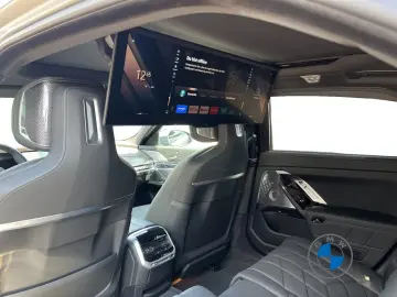 BMW 750 e xDrive M Sport Pro 21