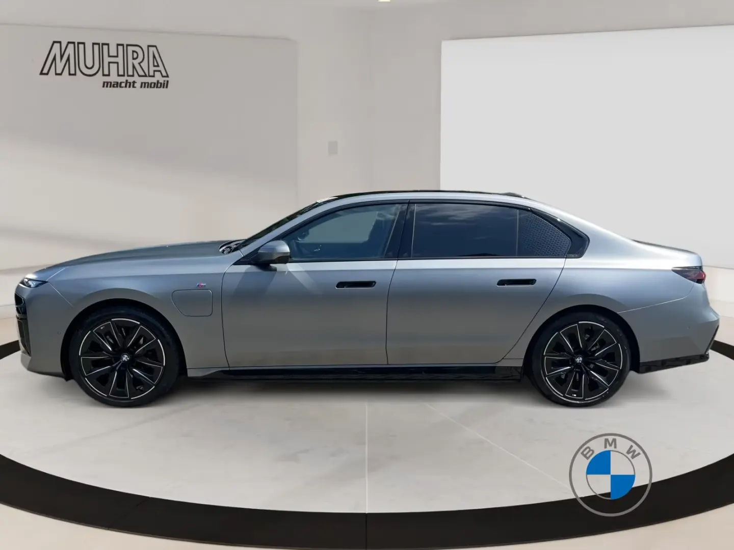 BMW 750 e xDrive M Sport Pro 21